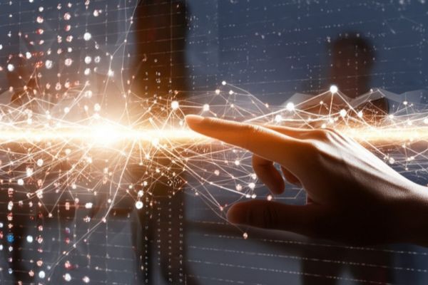 Seguir el “hype” y la especulación sin estrategia